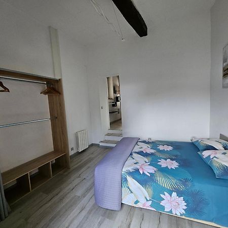 Appartement Dans Ancien Moulin A Huile Renove Грас Екстериор снимка