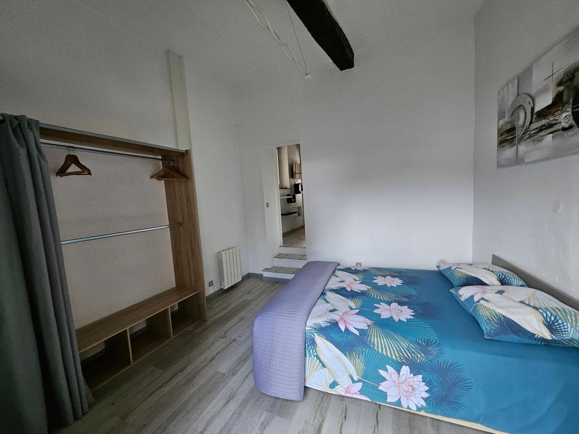 Appartement Dans Ancien Moulin A Huile Renove Грас Екстериор снимка